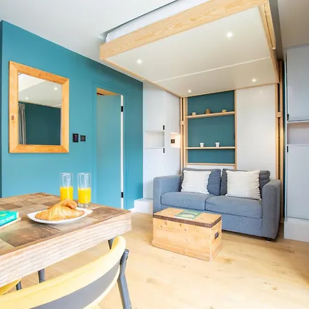 Apartment Contemporary In The Heart Of *