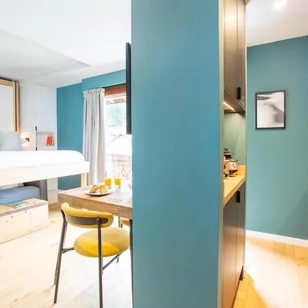 Contemporary In The Heart Of *